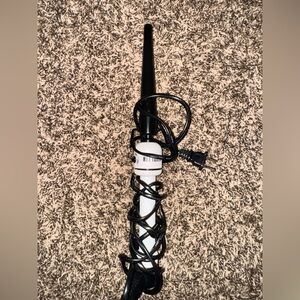 Black and White Conical Curling Wand - Women Hair Tool - 6 inch Barrel